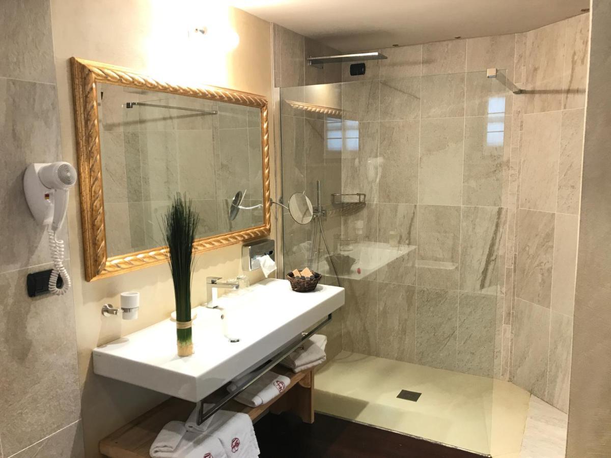 Relais Du Chateau Blanc 拉蒂勒 外观 照片