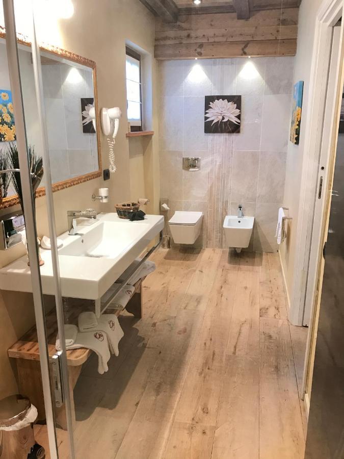 Relais Du Chateau Blanc 拉蒂勒 外观 照片